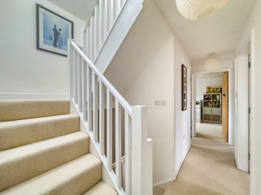 Additional image 19 of Oxford Road, Gomersal