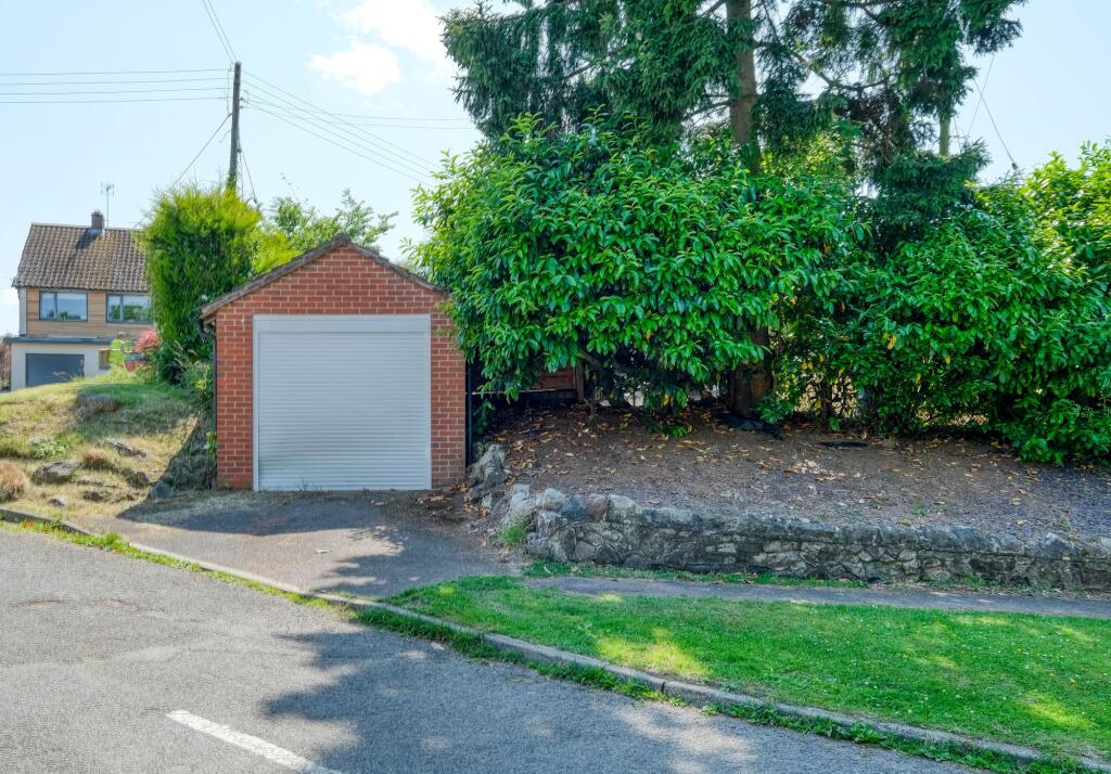 Additional image 16 of Holt Hill, Beoley, B98