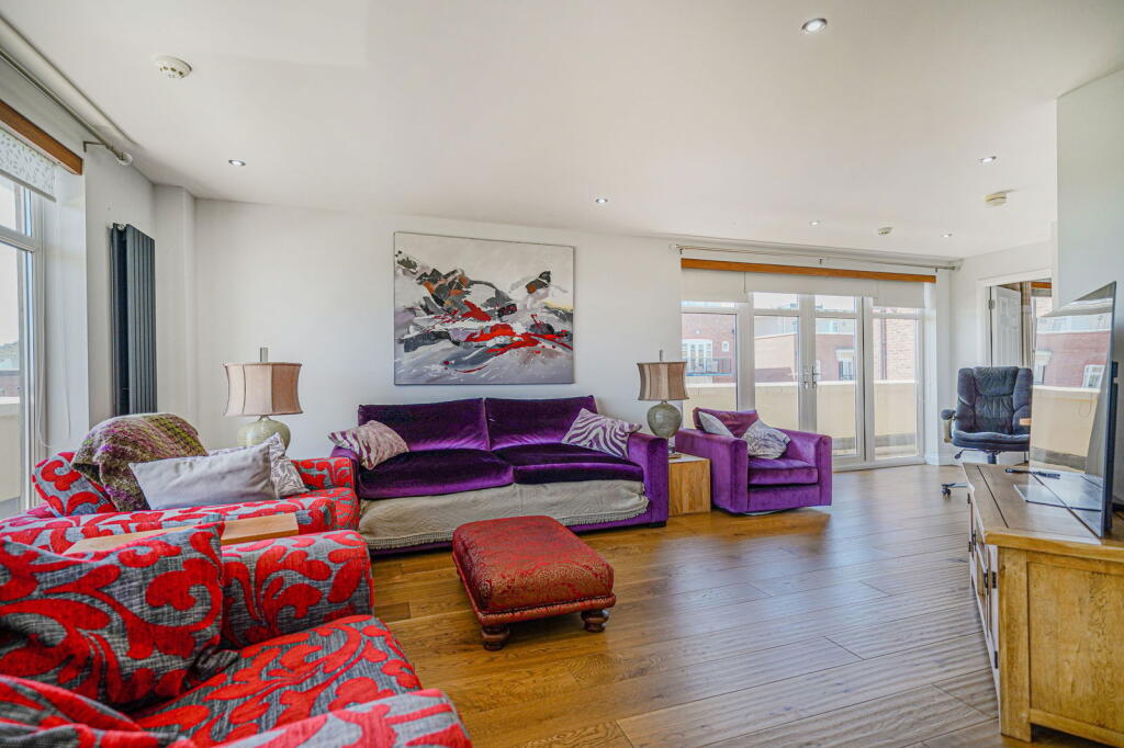 Additional image 15 of Waters Edge, Dickens Heath, Solihull, B90 1UE