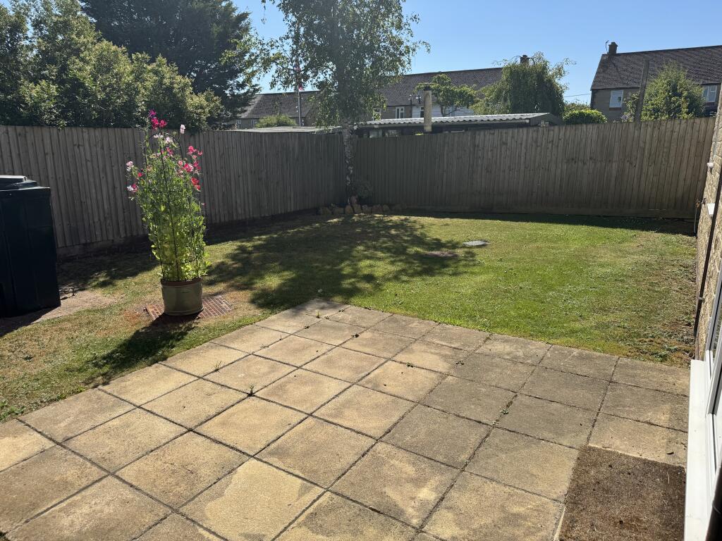 Additional image 8 of 15 Collingham Close, Templecombe, Somerset, BA8