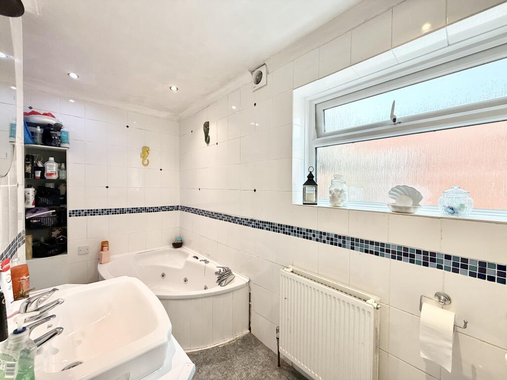 Additional image 19 of Wraxhill Road, Yeovil, Somerset