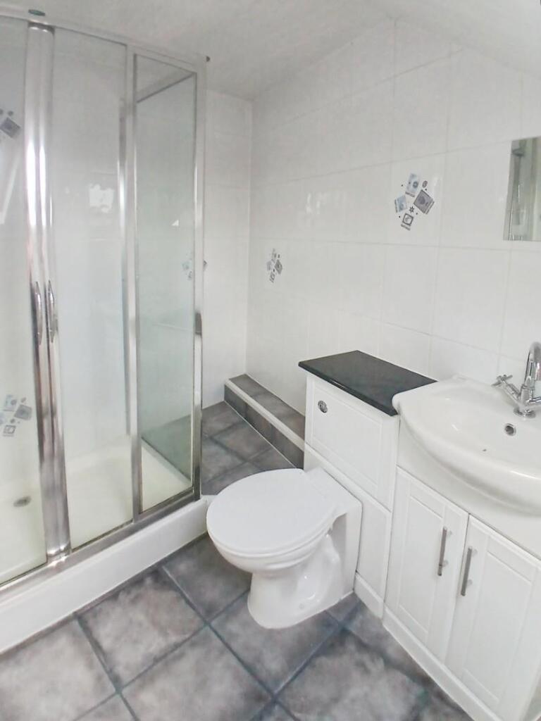 Additional image 11 of Fourlands Road, Bradford