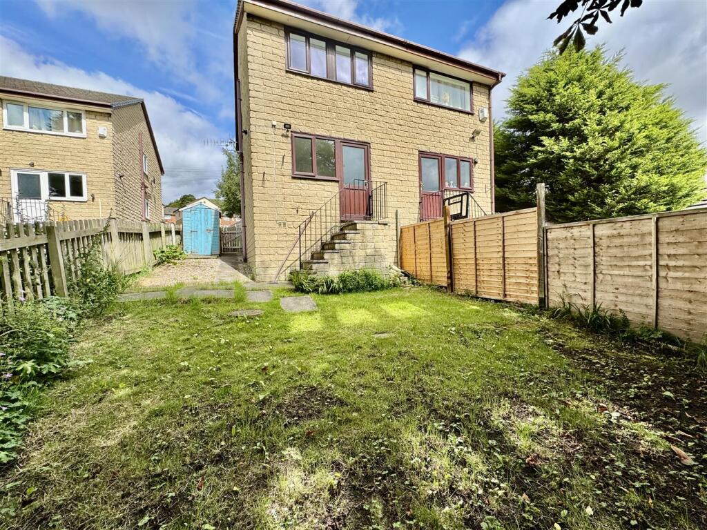 Additional image 7 of The Oval, Bingley, BD16 4RJ