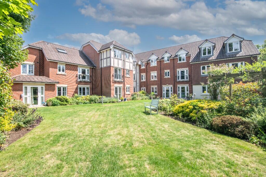 Additional image 9 of 15 Grange Court, 298 Warwick Road, Solihull, B92 7GL