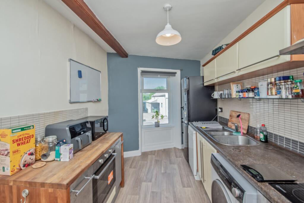 Additional image 4 of Oxford Road, Gomersal, Cleckheaton, West Yorkshire, BD19