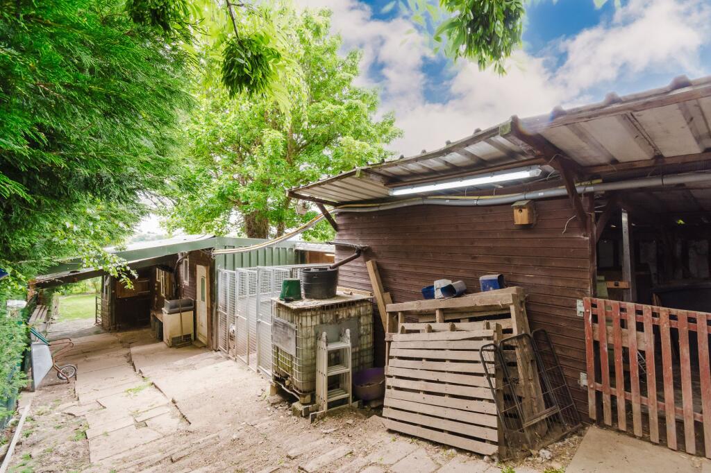 Additional image 28 of Whitehall Road, Wyke, BD12