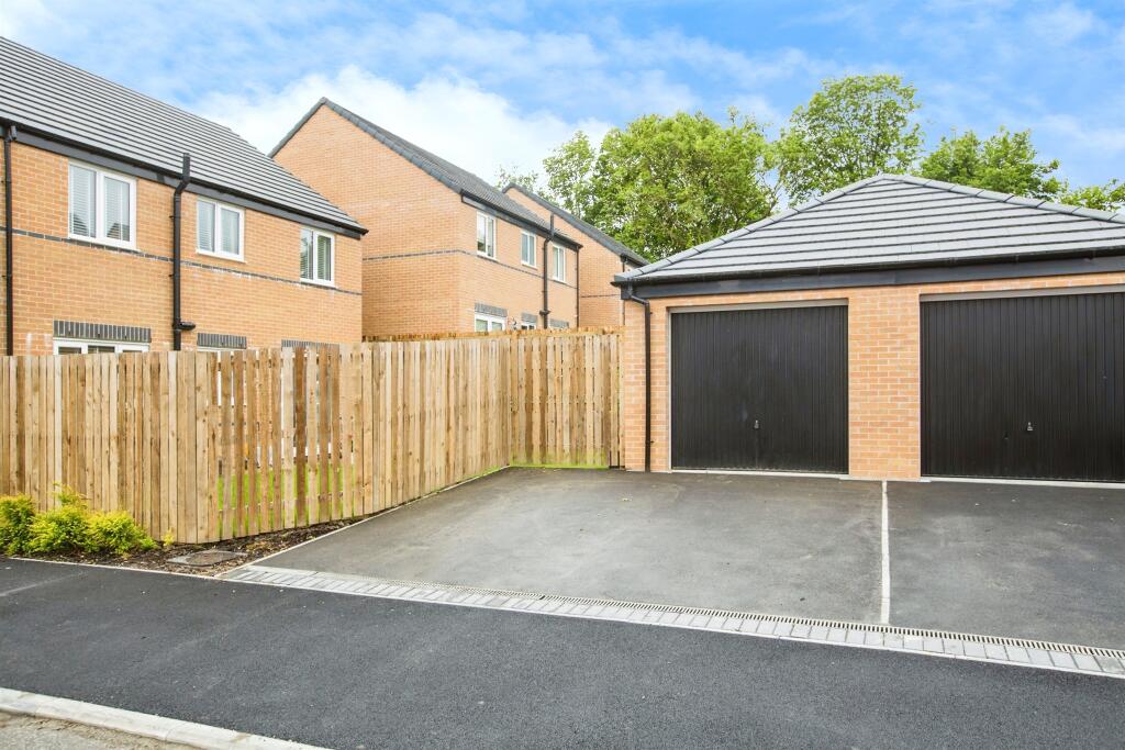 Additional image 17 of Signal Close, Cullingworth, Bradford