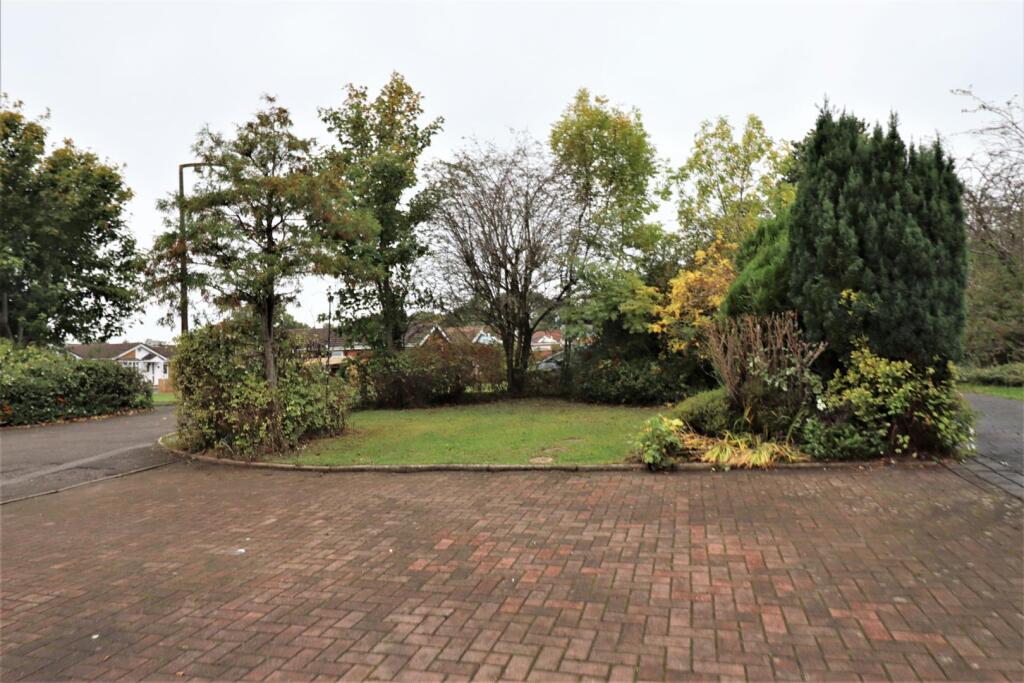 Additional image 2 of 46 Frankholmes Drive, Shirley, Solihull B90 4YA