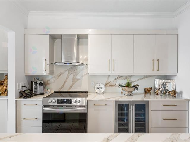 2910 Rue Édouard-Montpetit|#303|Laval (Chomedey), Quebec H7T2T5