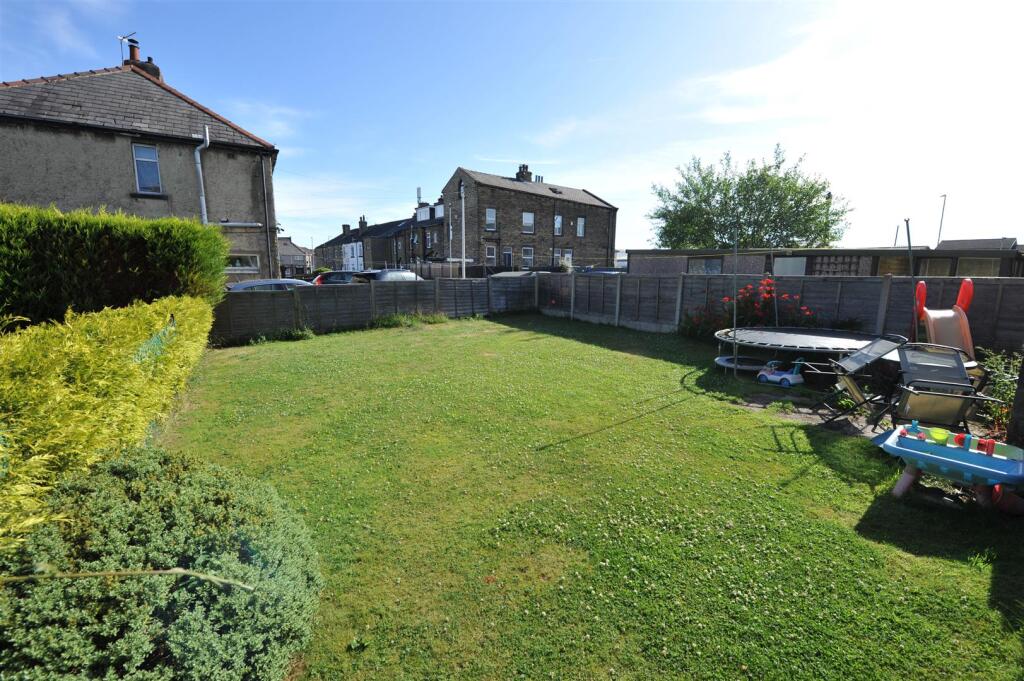 Additional image 18 of Green Lane, Wyke, Bradford