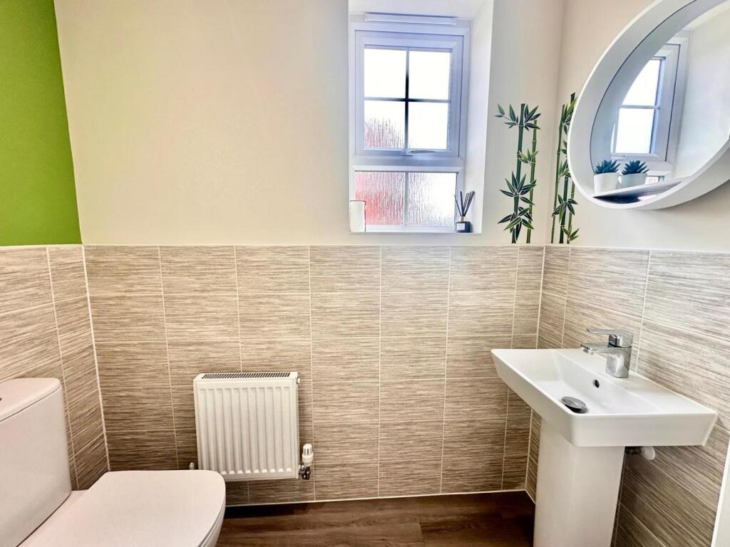 Additional image 34 of Lucas Place, Tamworth