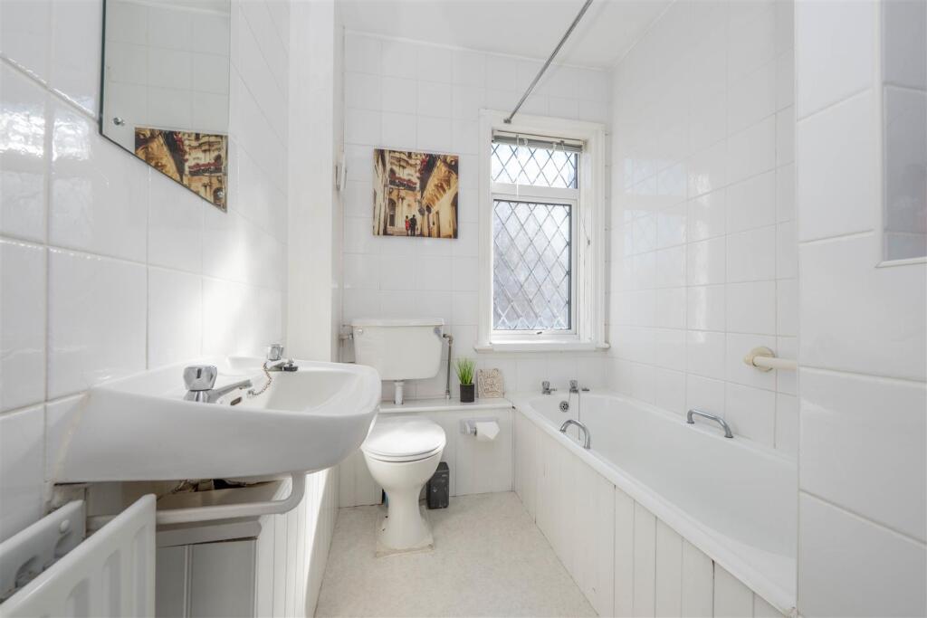 Additional image 28 of Henley Street, Alcester