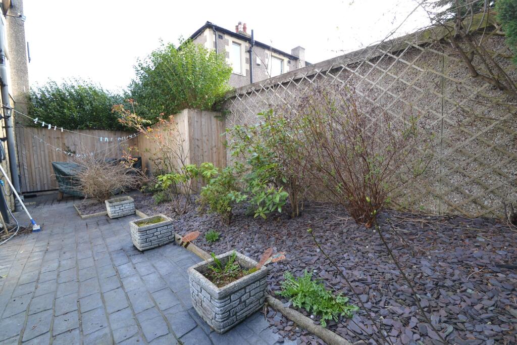 Additional image 10 of Glenside Road, Windhill,