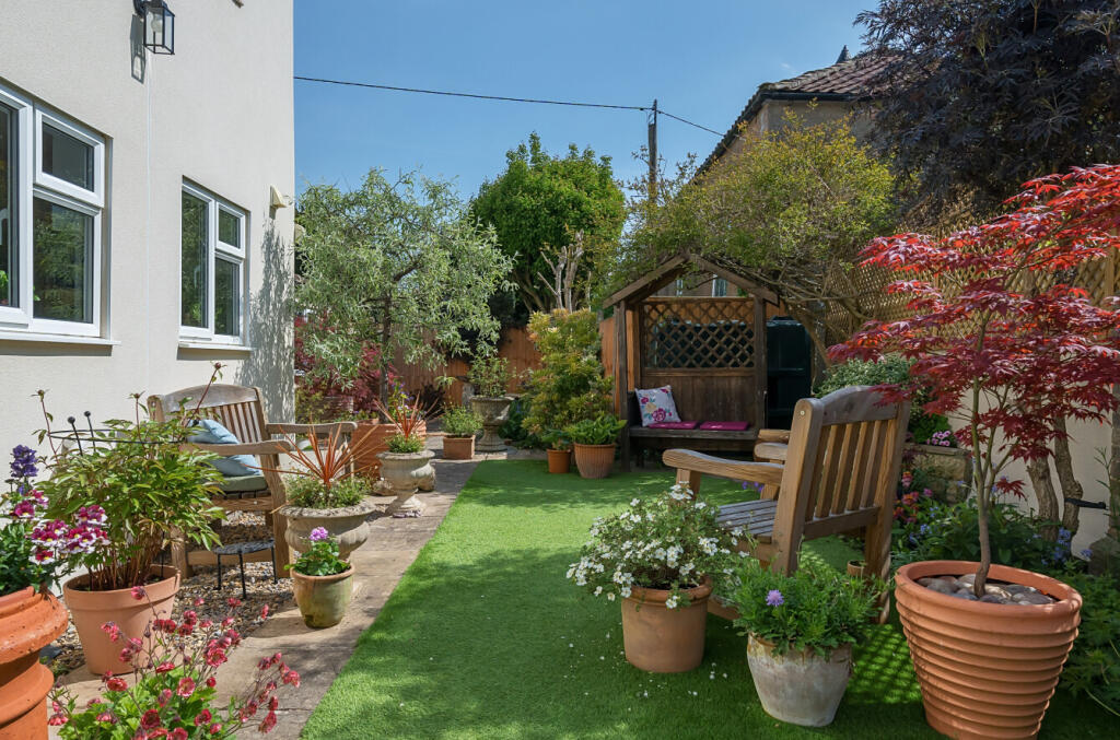 Additional image 19 of Hawkeridge, Near Westbury, BA13