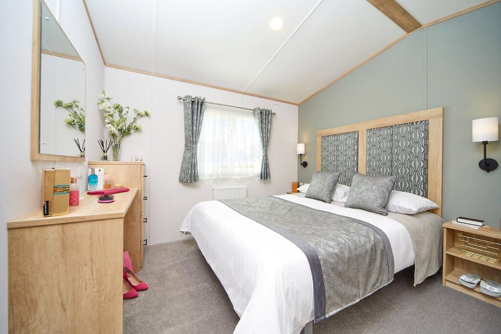 Additional image 6 of Glen Road, Baildon, Shipley, West Yorkshire, BD17