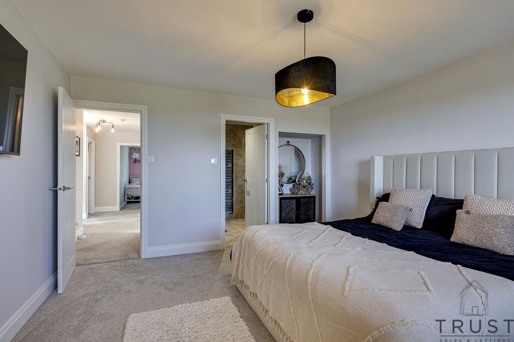 Additional image 32 of Wakefield Road, Drighlington, BD11