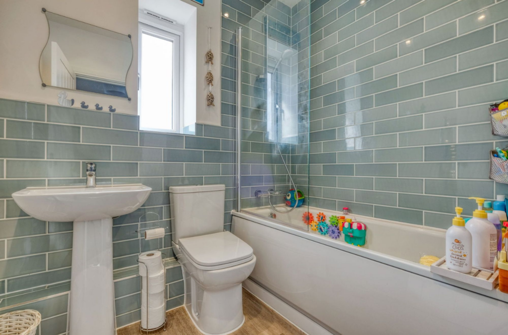 Additional image 12 of Arrow Drive, Cofton Hackett, B45