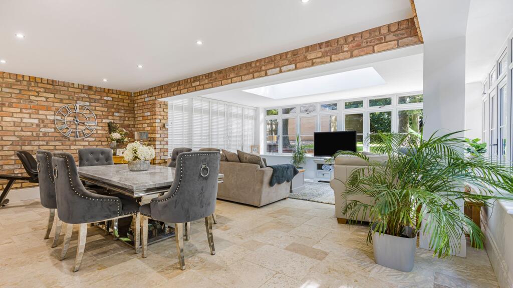 Additional image 12 of Oak View Rise, Four Oaks, B75