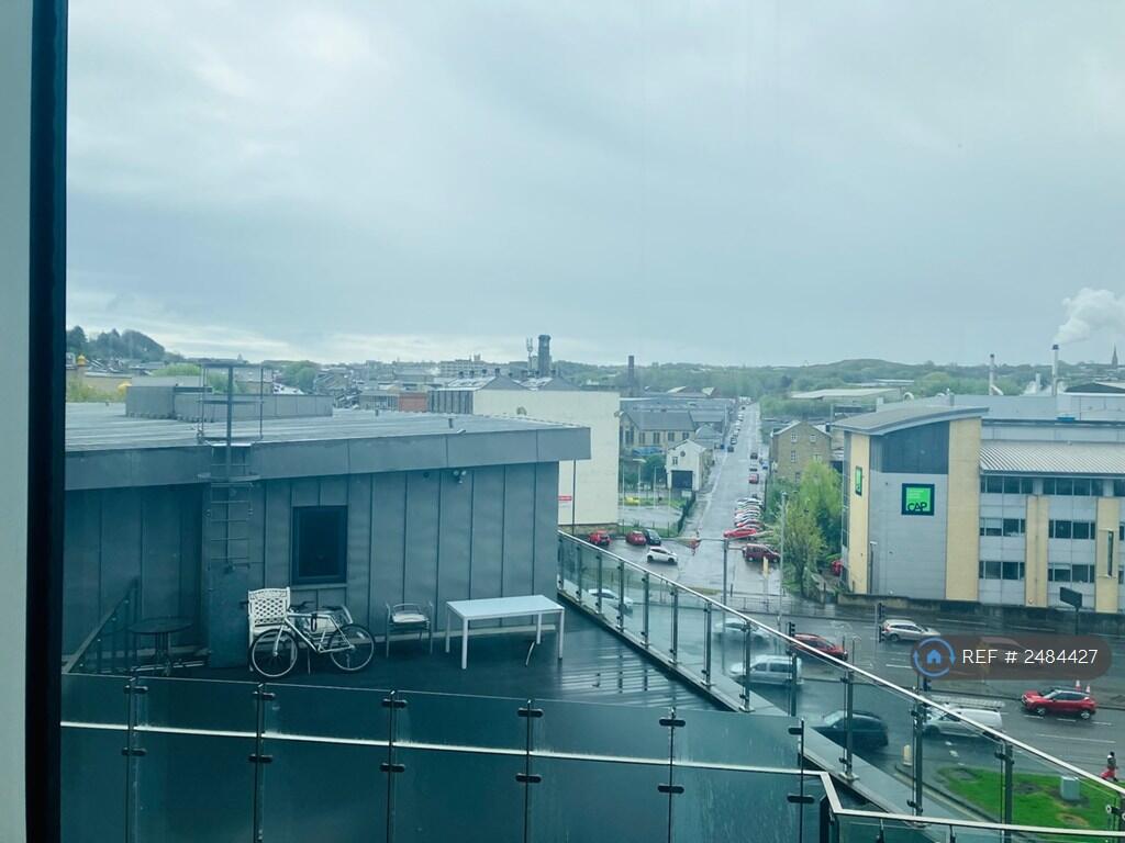 Additional image 7 of The Gatehaus, Bradford, BD1