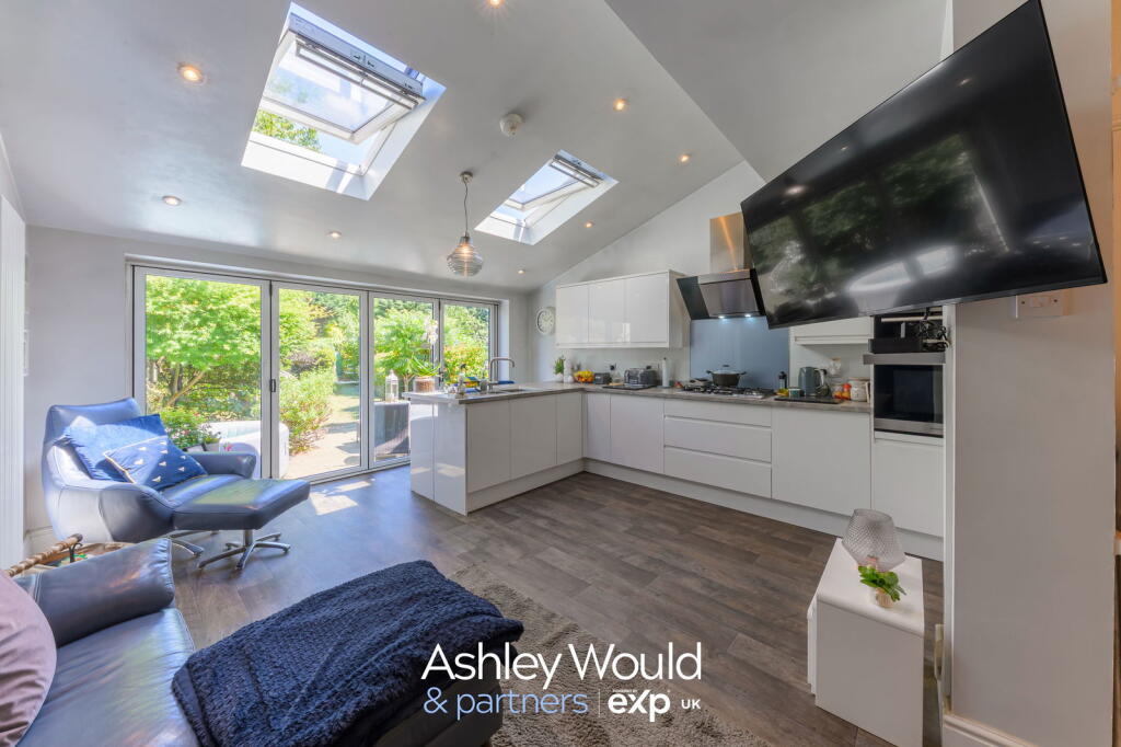 Additional image 2 of Halesowen, B62 9DA