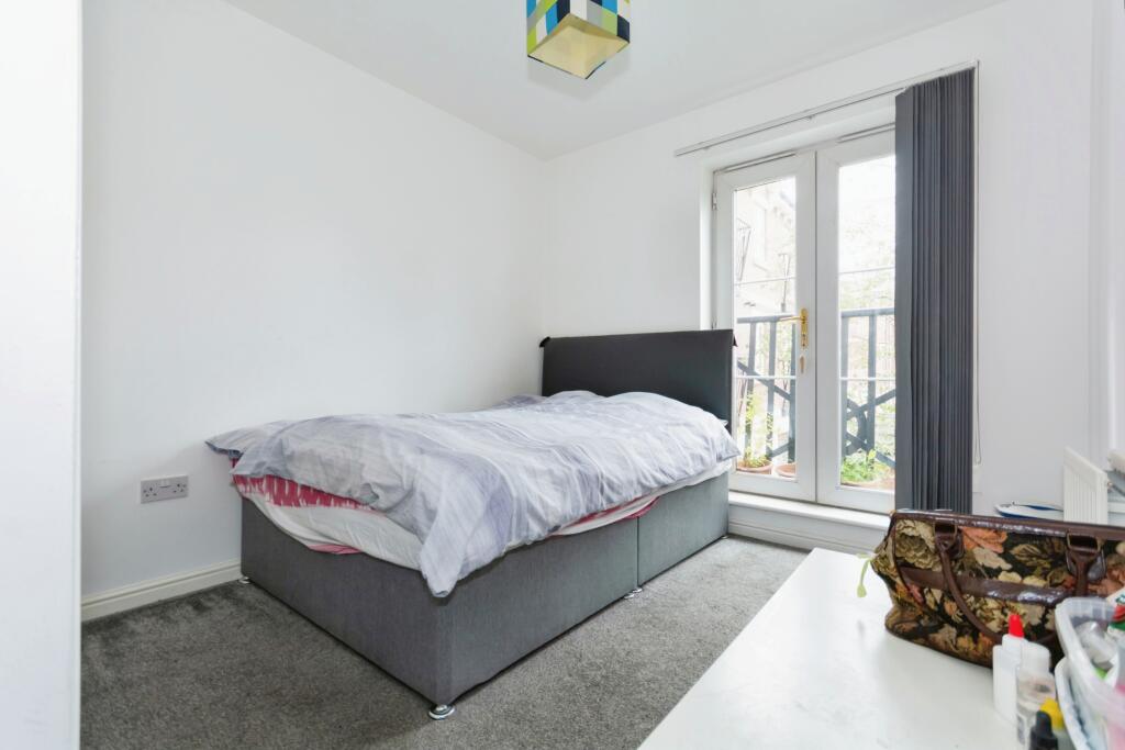 Additional image 5 of Collingtree Court, Solihull, West Midlands, B92