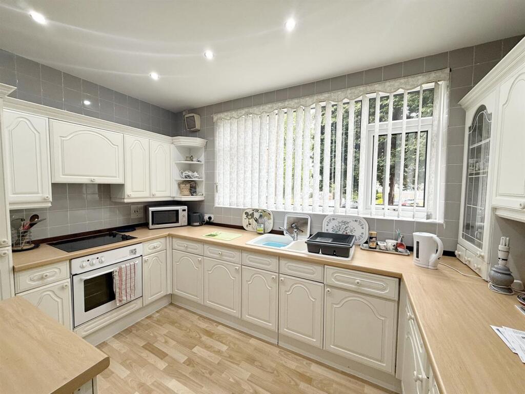 Additional image 9 of Seymour Gardens, Four Oaks, Sutton Coldfield