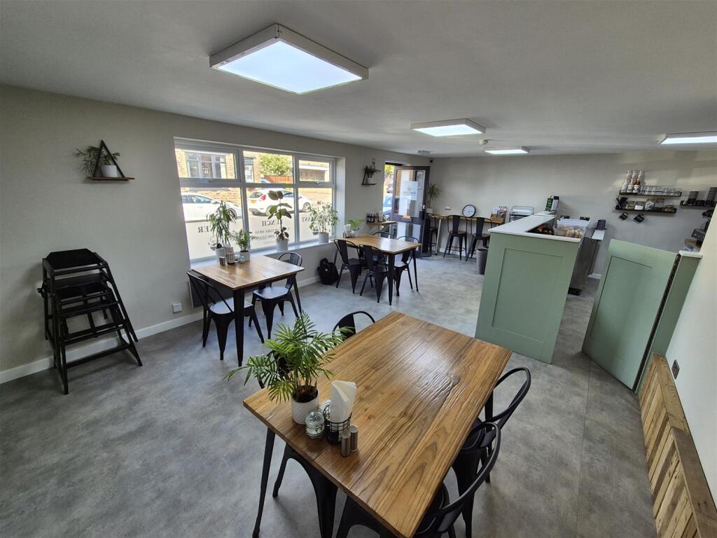 Property image for Cafe & Sandwich Bars, Greengates, West Yorkshire