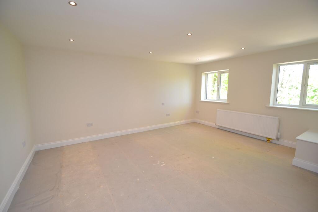 Additional image 19 of Brackendale, Thackley,