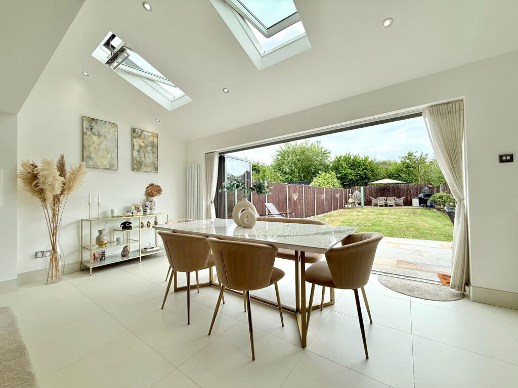 Additional image 4 of Fabian Crescent, Shirley