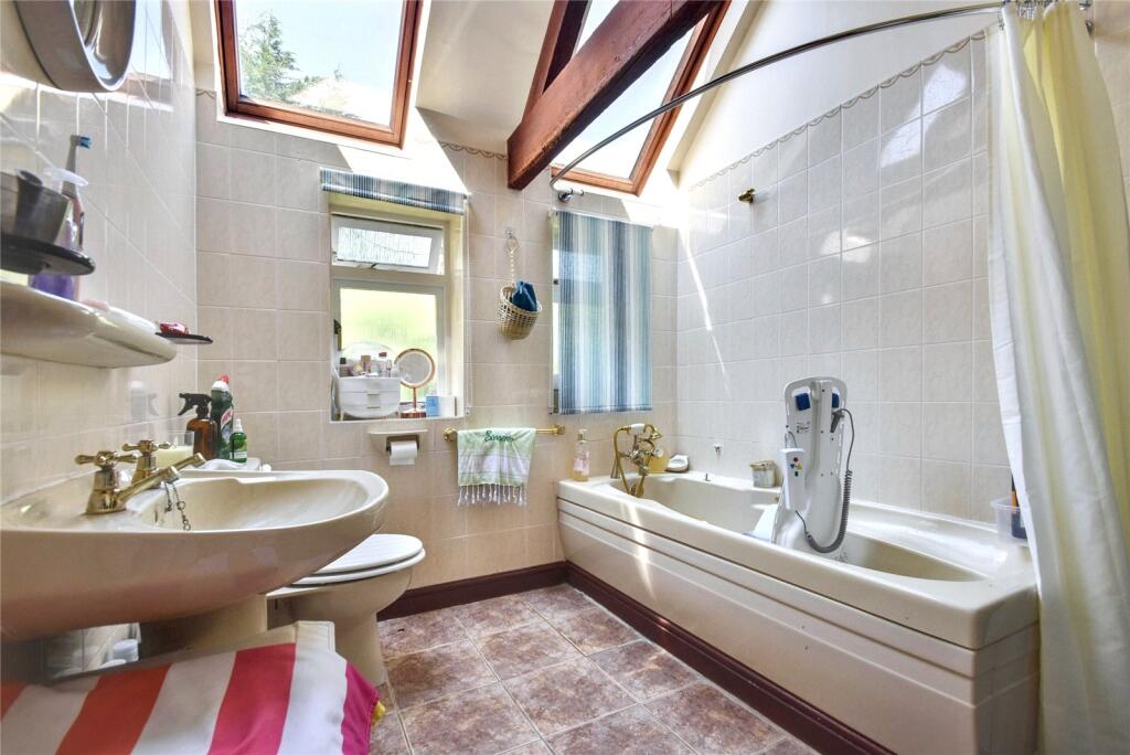 Additional image 12 of Newhouse Lane, Upton Warren, Bromsgrove, Worcestershire, B61