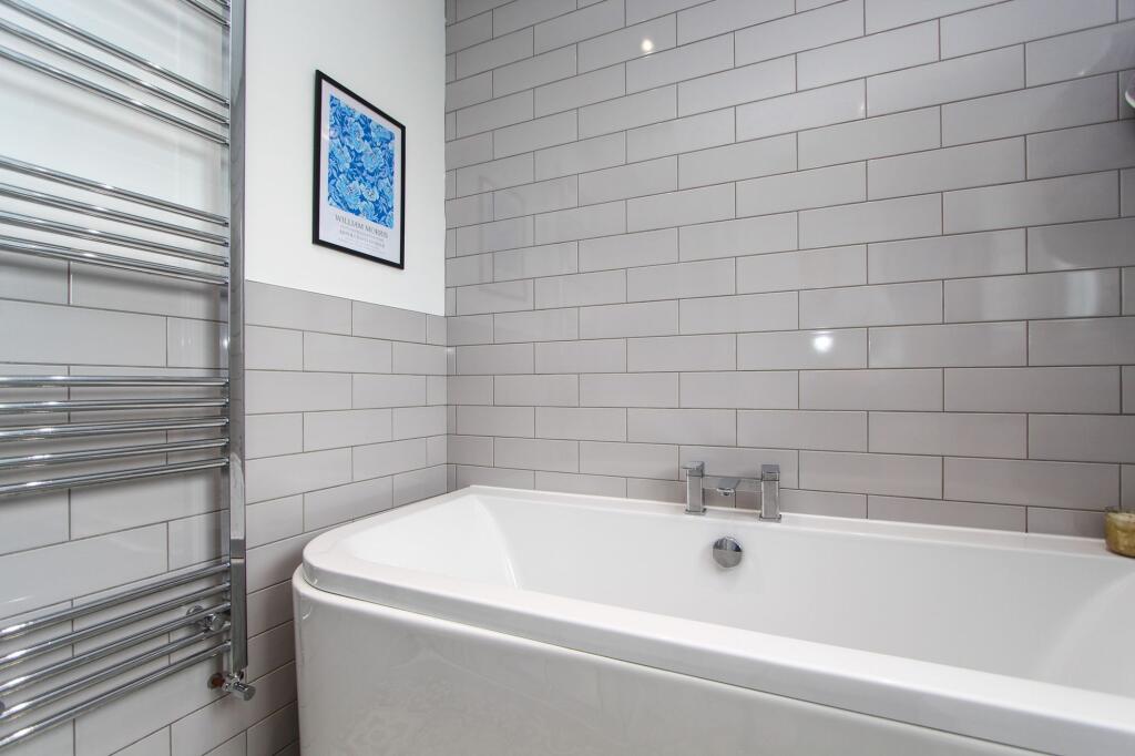 Additional image 24 of Bradgate Drive, Four Oaks, B74