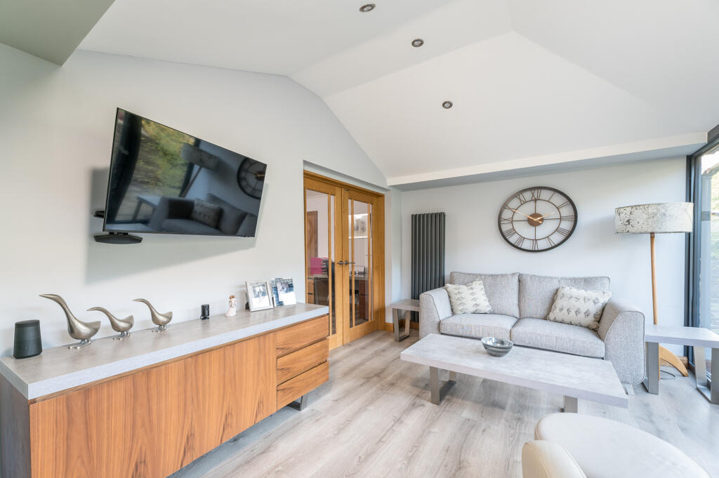 Additional image 18 of Oakridge Court, Bingley, West Yorkshire, BD16