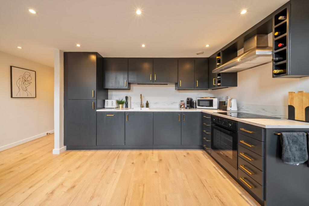 Additional image 5 of Meadow Road, Apperley Bridge, Bradford, West Yorkshire, BD10