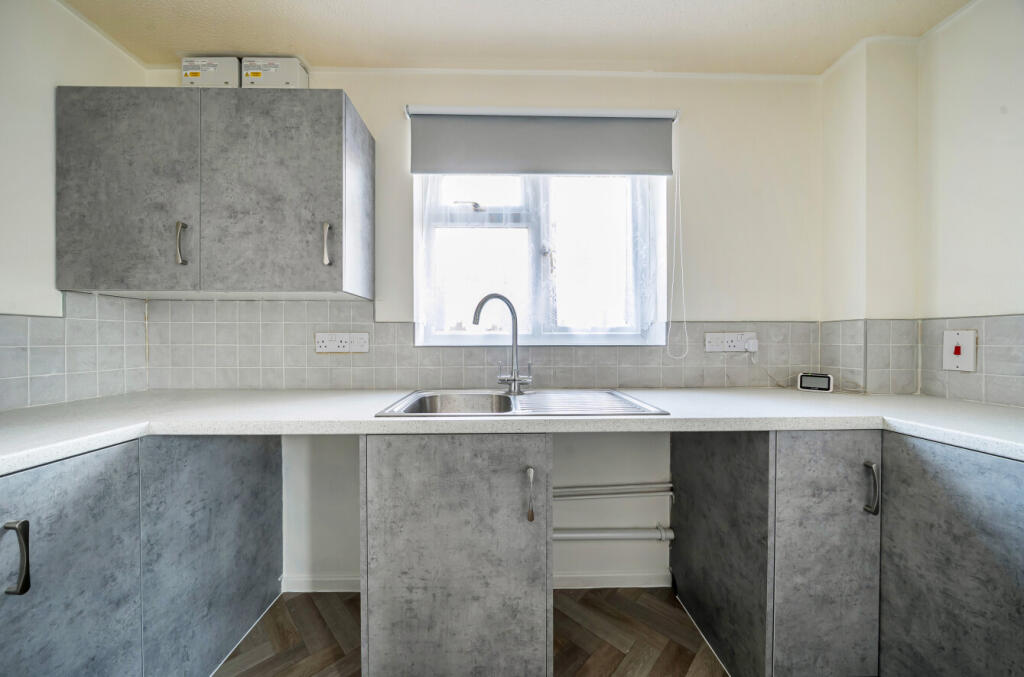 Additional image 3 of Pampas Court, Warminster, BA12