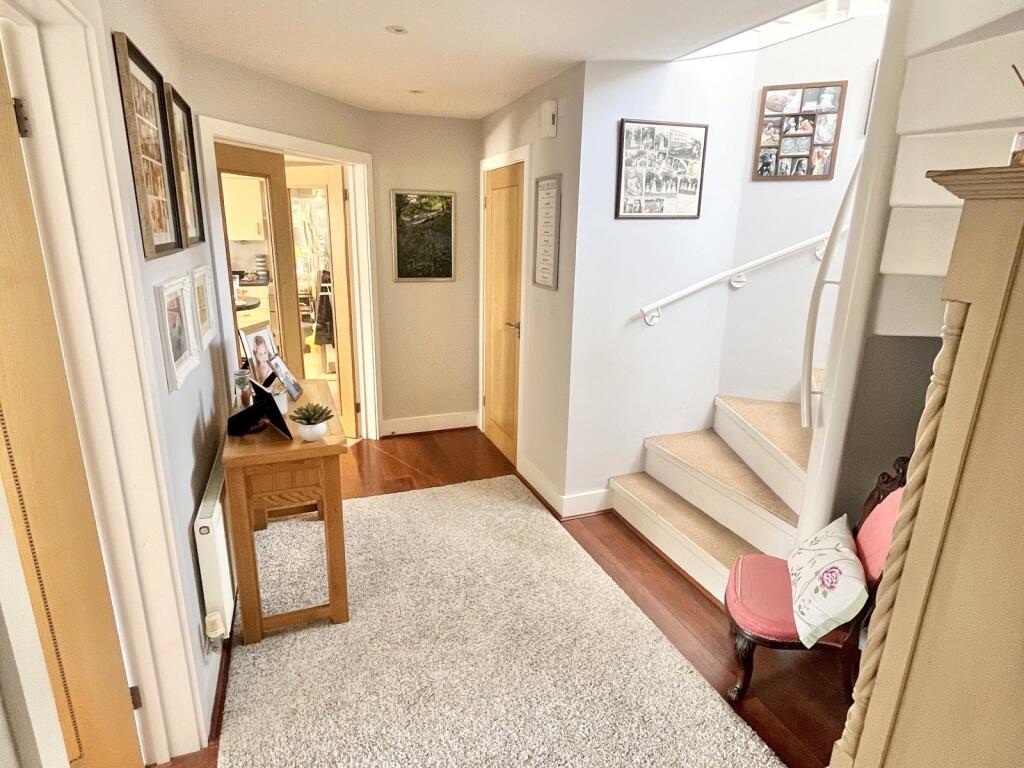 Additional image 8 of Bayford Court, Bayford Hill, Somerset, BA9