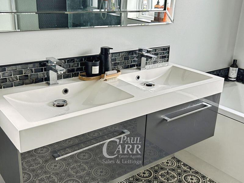 Additional image 14 of Eachelhurst Road, Sutton Coldfield, B76 1EP