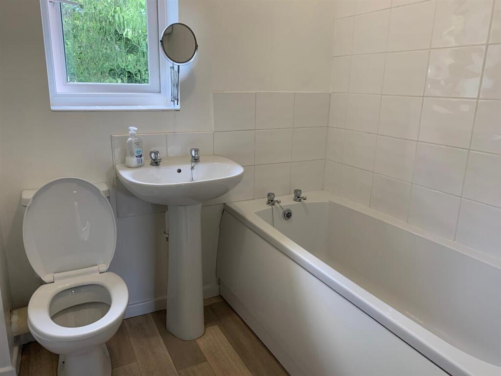 Additional image 6 of 36 Huntingdon Close