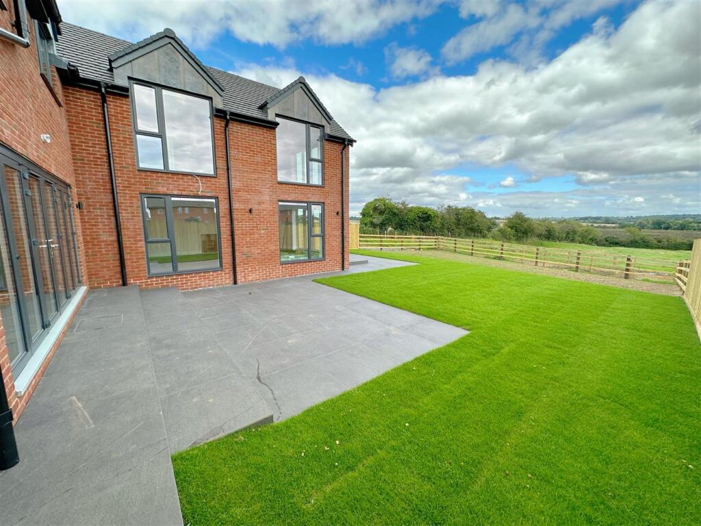 Additional image 5 of Stratford Road, Wootton Wawen, Henley-In-Arden