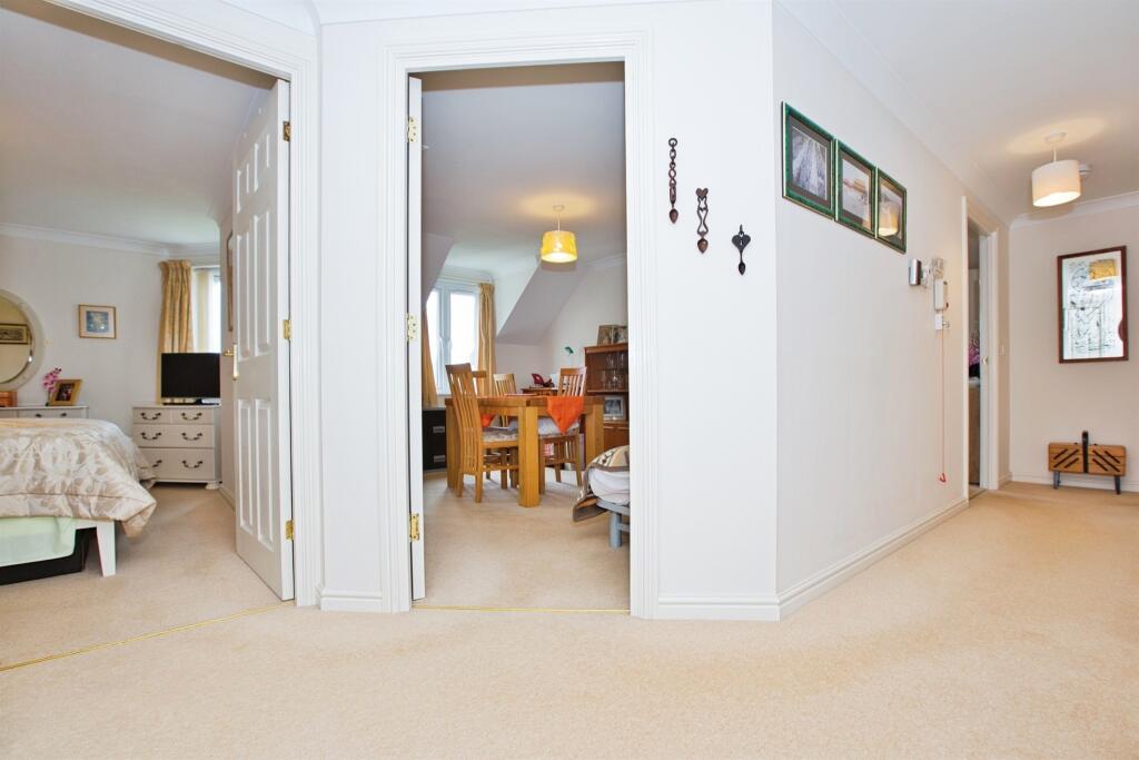 Additional image 10 of Somerton Road, Street