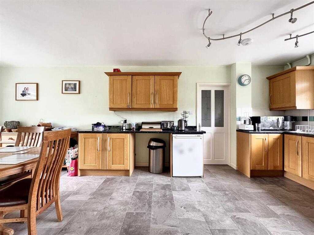 Additional image 12 of Bath New Road, Radstock