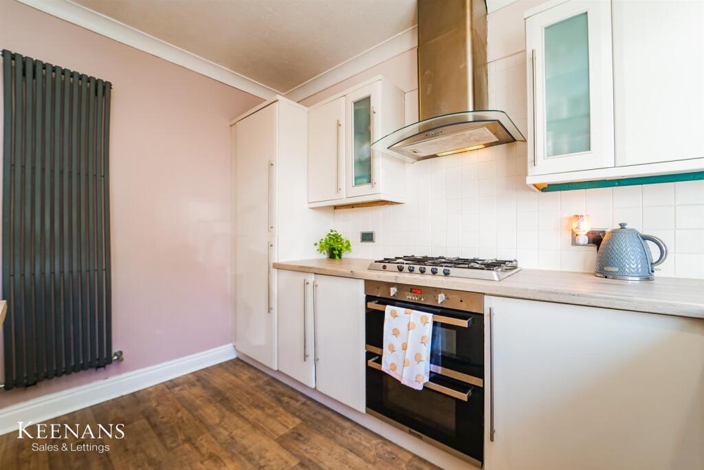 Additional image 26 of Barn Field Close, Colne