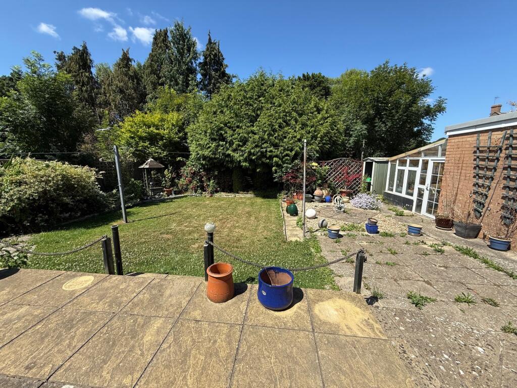 Additional image 15 of Bridle Way, Barwick, Yeovil, Somerset, BA22 9TN