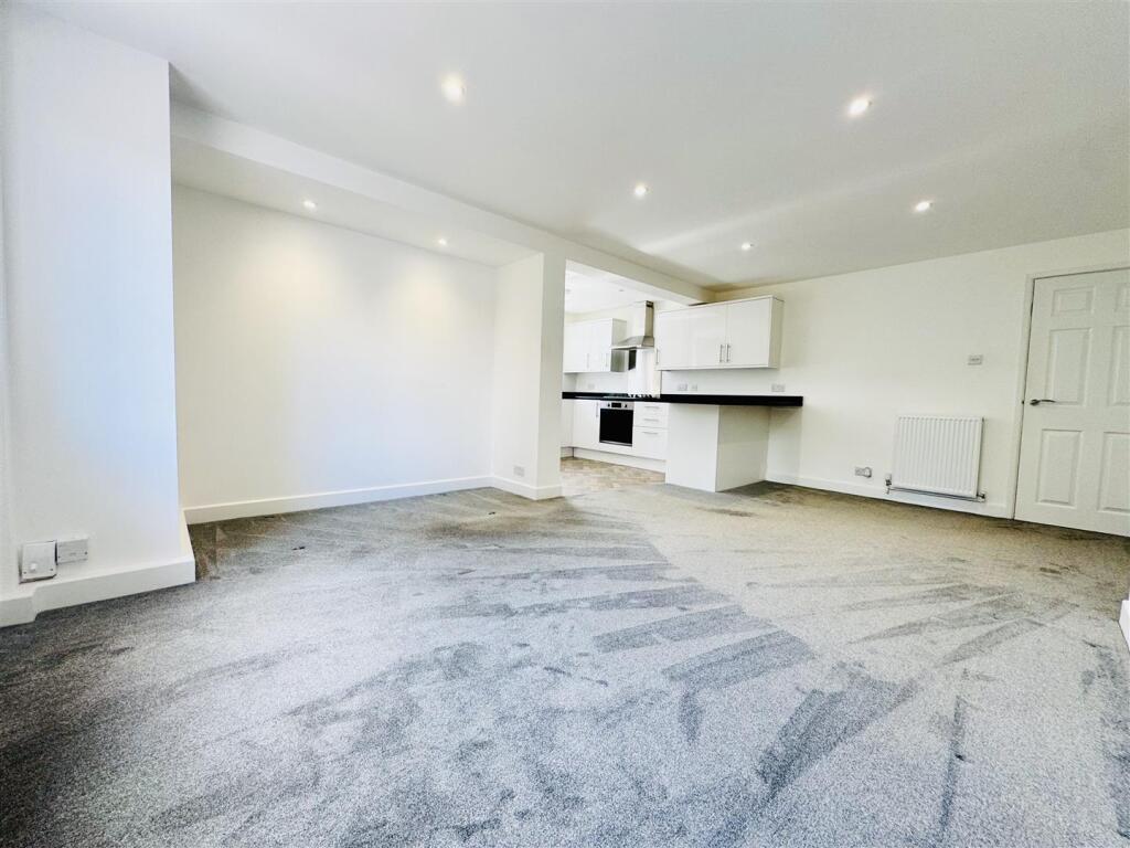 Additional image 11 of Warwick Court, Solihull