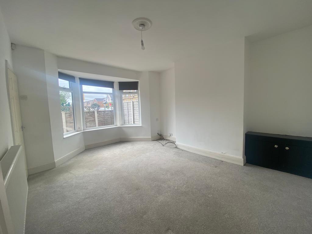 Additional image 3 of Bradford Road, Birkenshaw