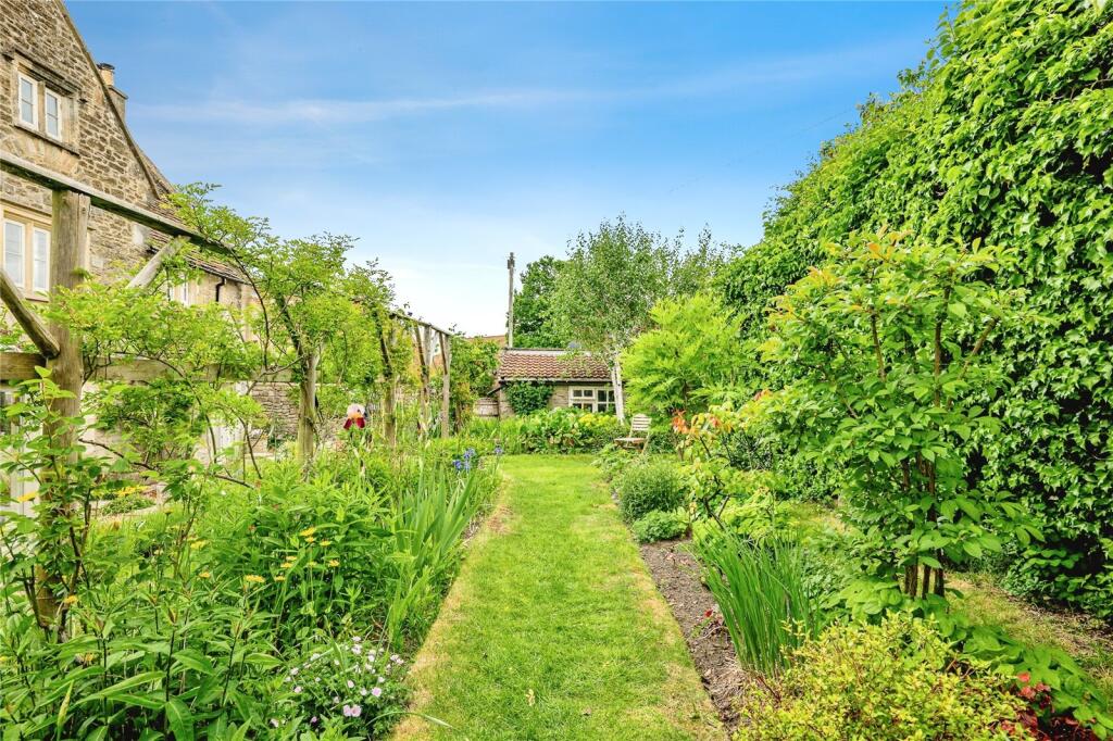 Additional image 4 of Budbury Place, Bradford-On-Avon