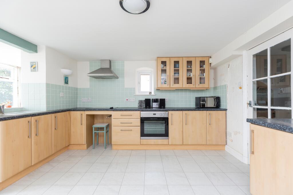 Additional image 10 of Bayford Hill, Wincanton