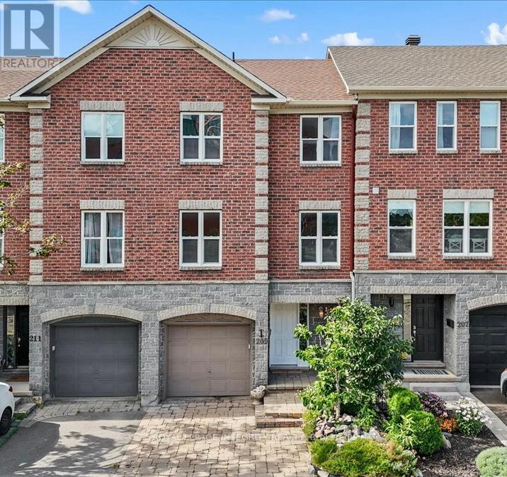 209 ARCOLA PRIVATE|Ottawa, Ontario K1K4X1