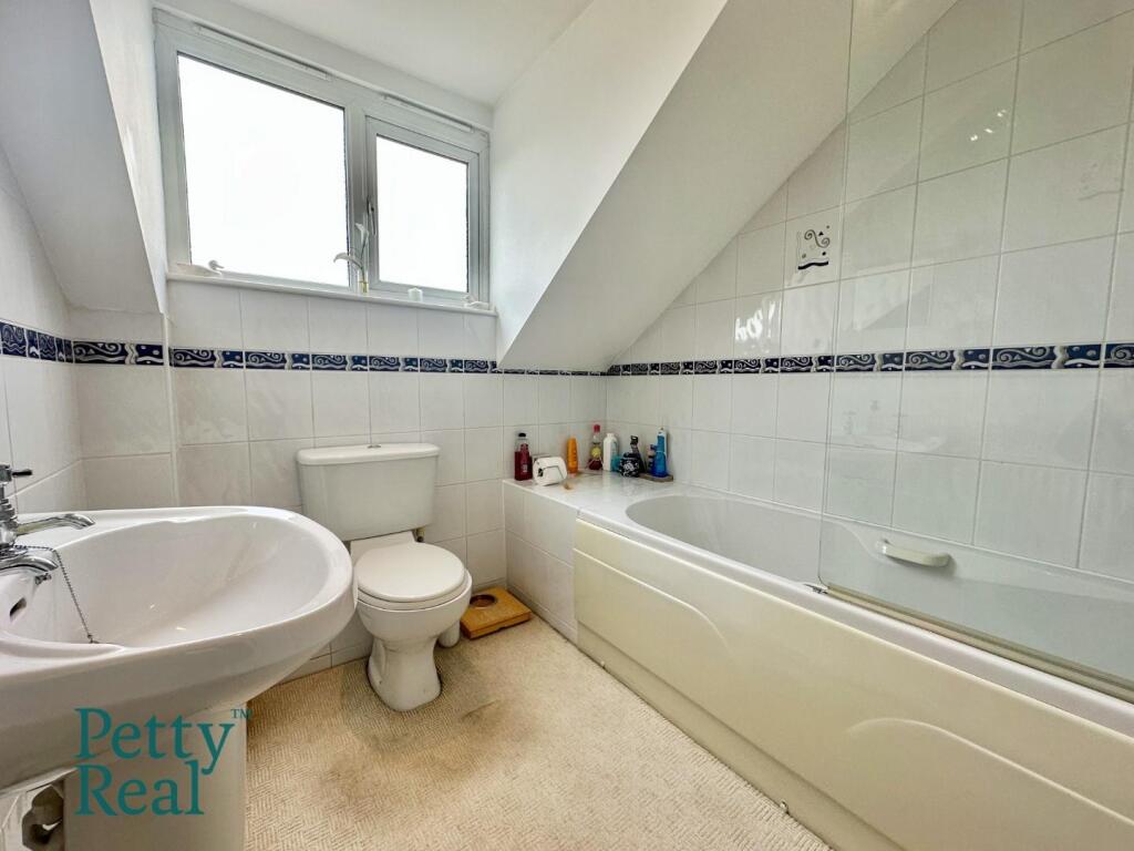 Additional image 12 of Holmefield Gardens, Barrowford