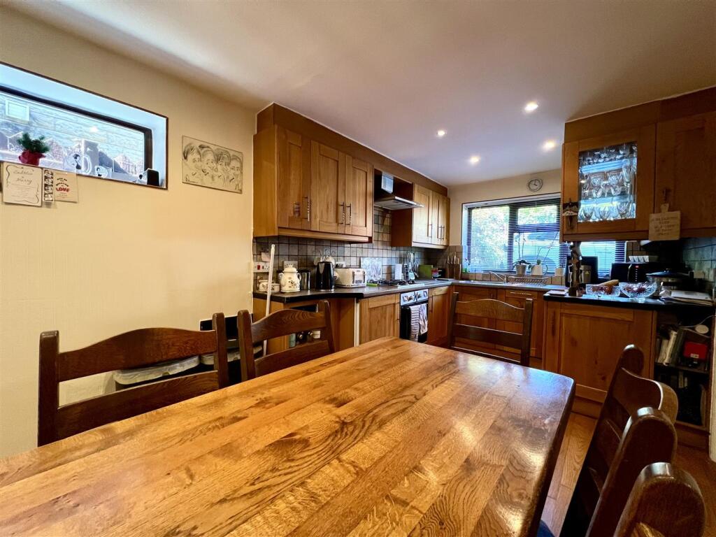 Additional image 34 of Crownest Lane, Bingley