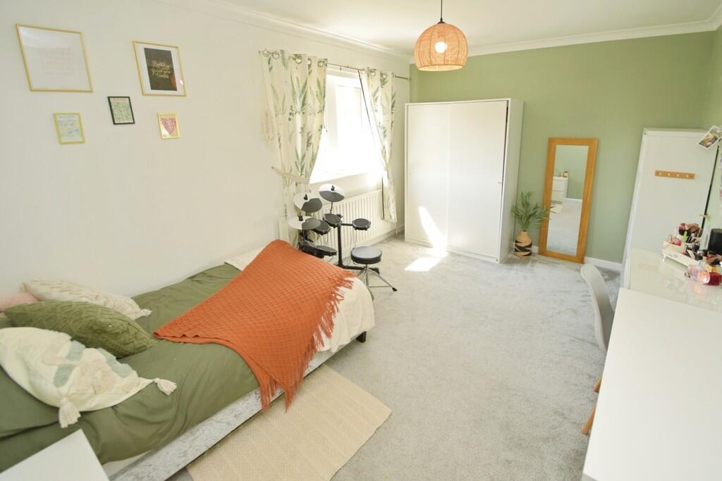 Additional image 16 of Turf Lane, Cullingworth